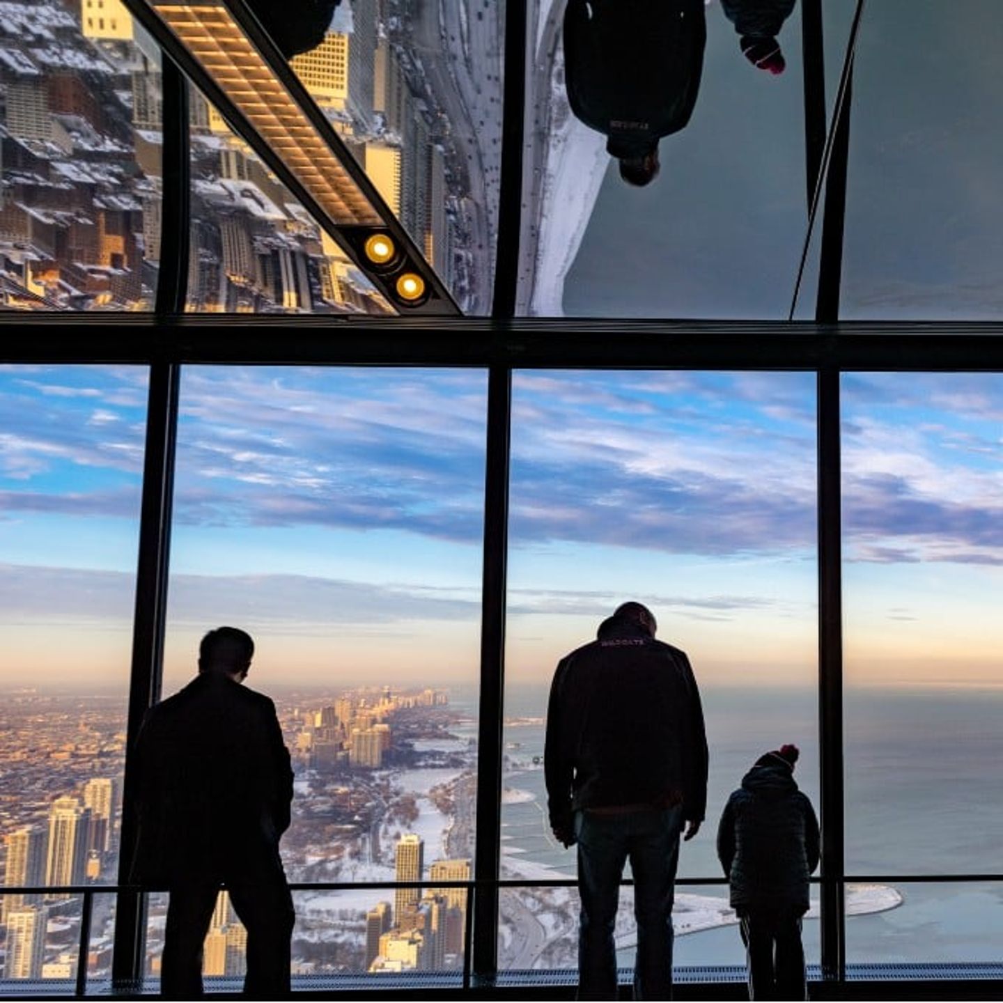 People viewing Chicago