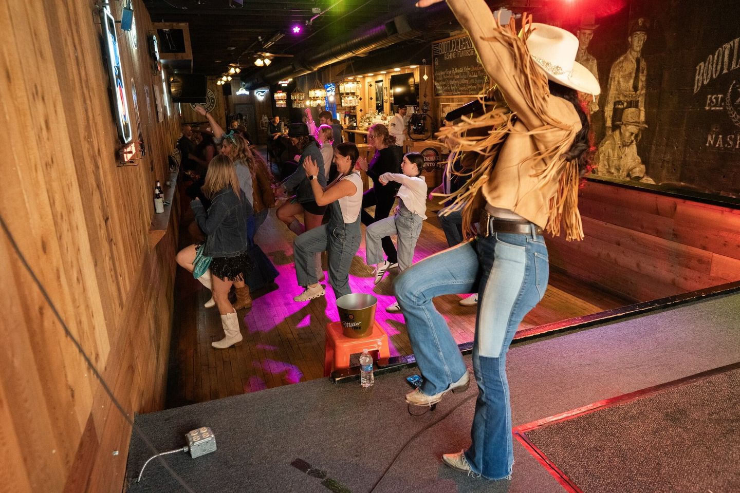 Line dance in Nashville