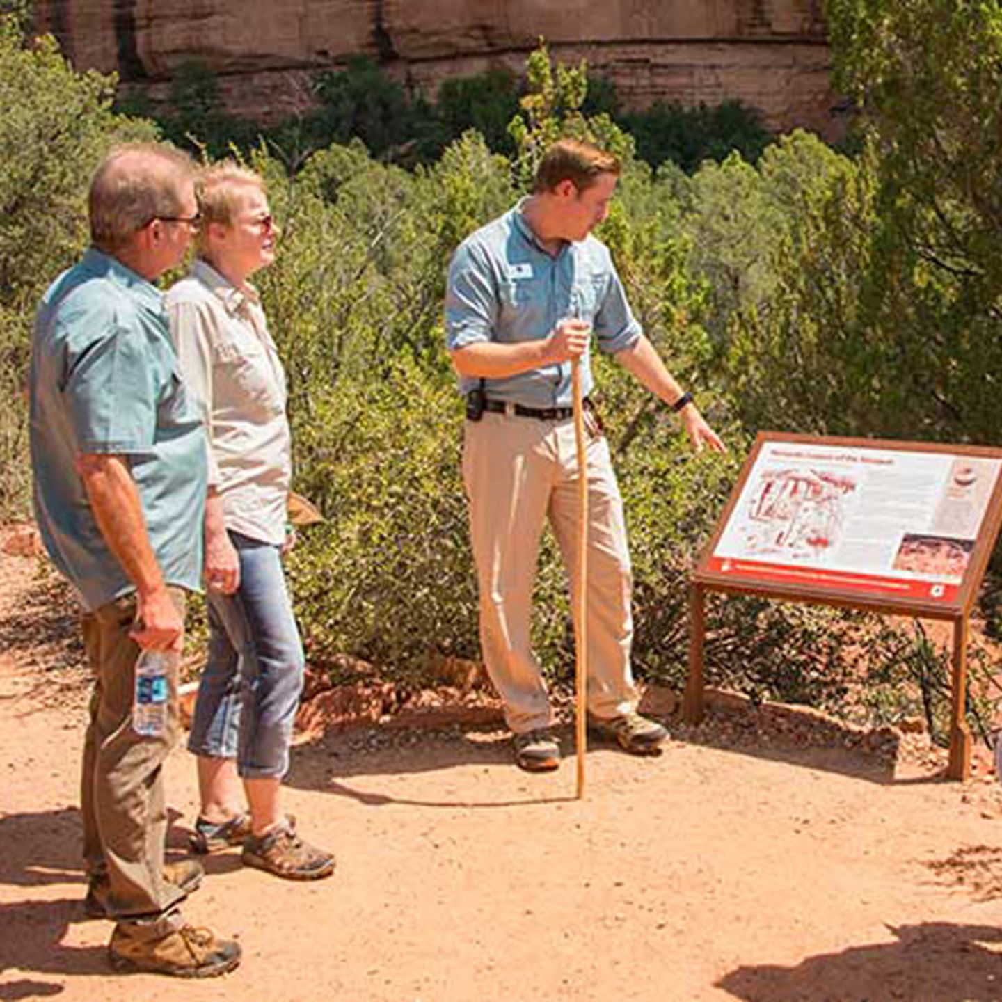 Hike to Ruins on Jeep Tour in Sedona
