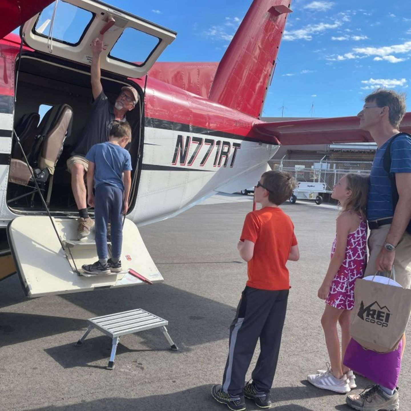 Family boarding Plane