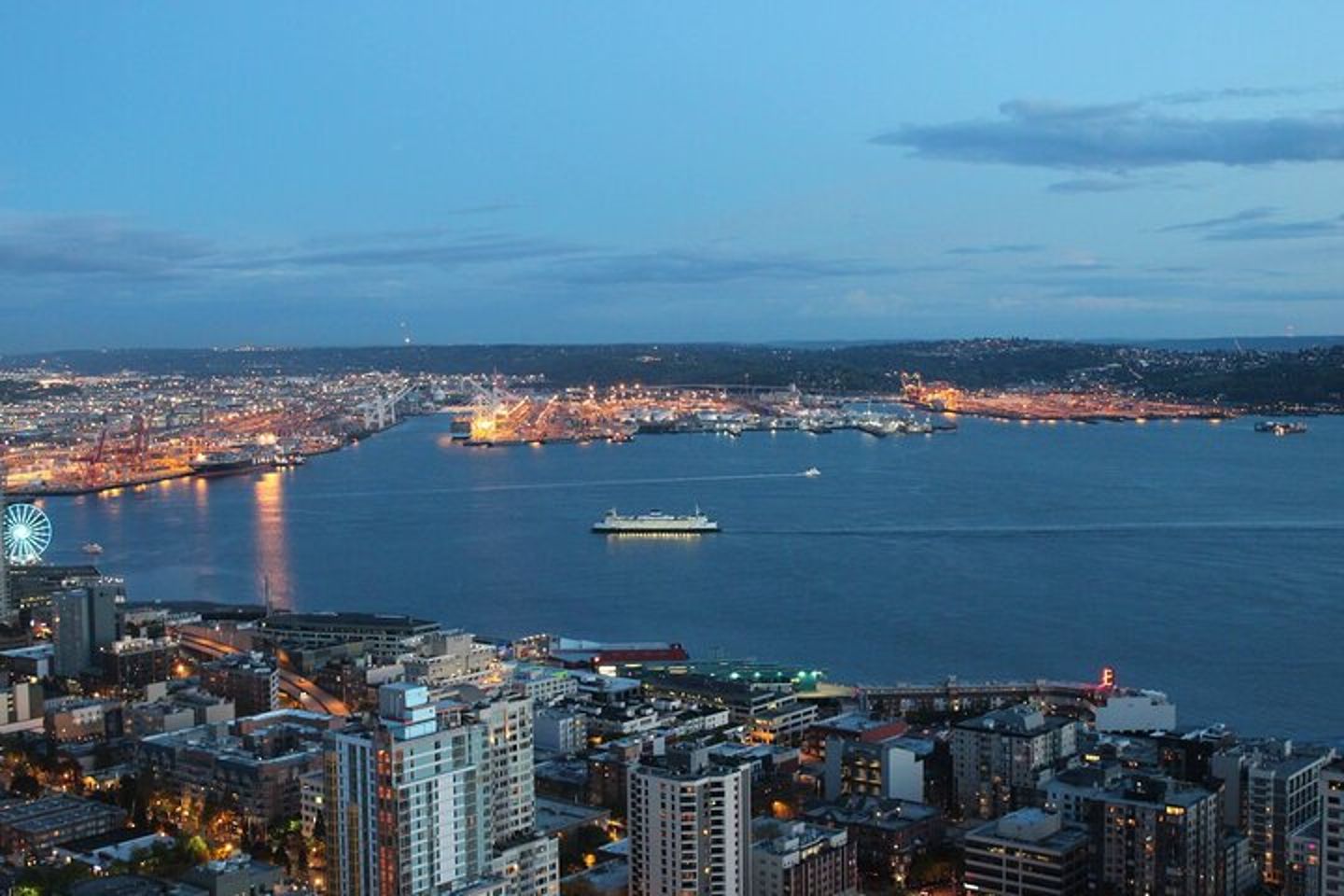 Seattle Suburbs Tour