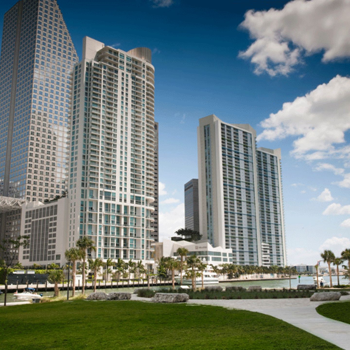 Tall buildings in Miami