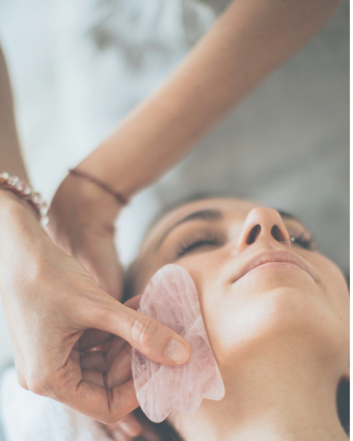 Cleansing Facial with 24k Gold Mask