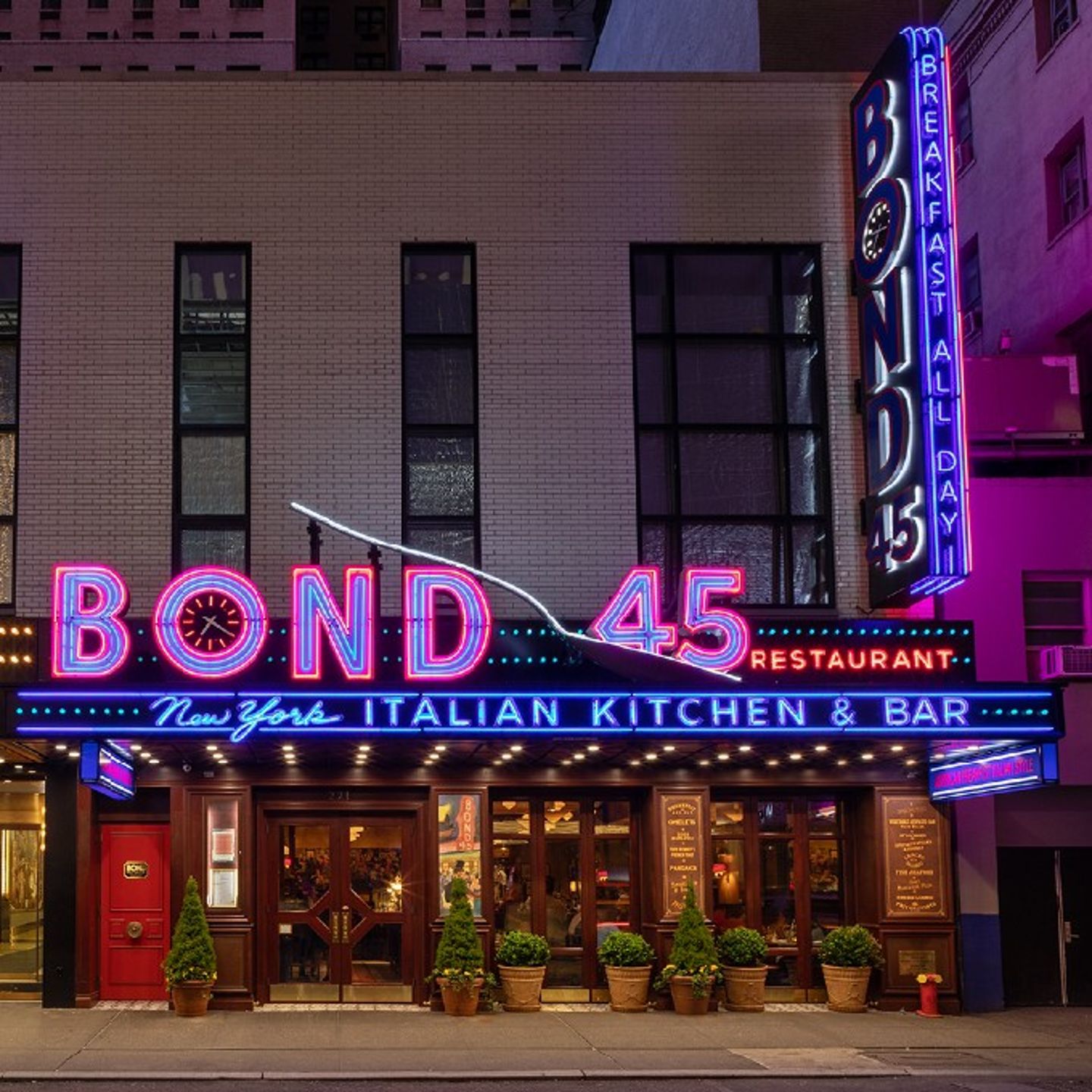 Bond 45 sign