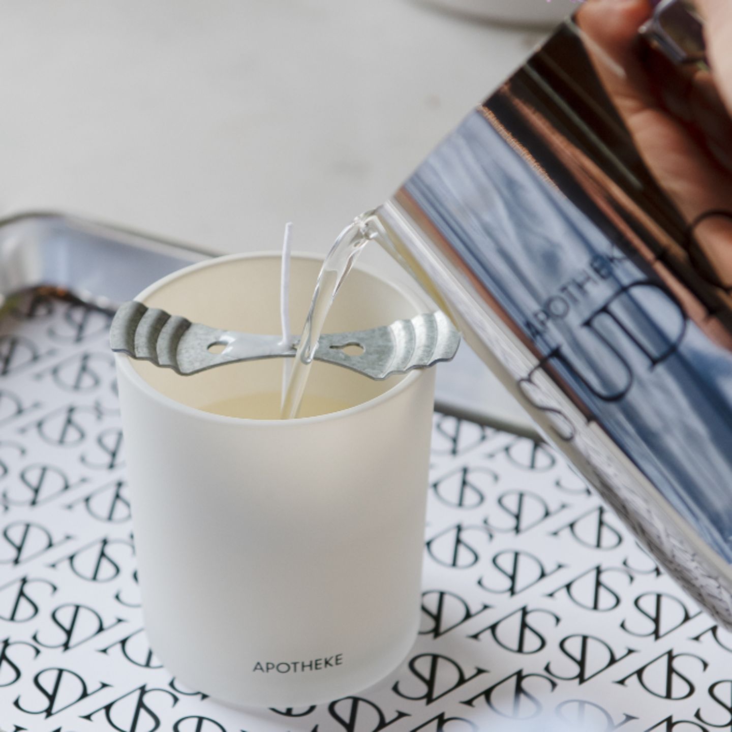 Pouring candle