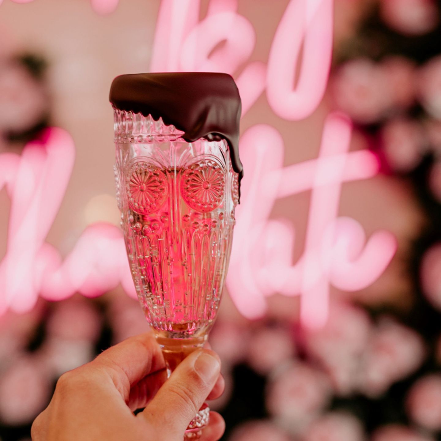 Chocolate champagne