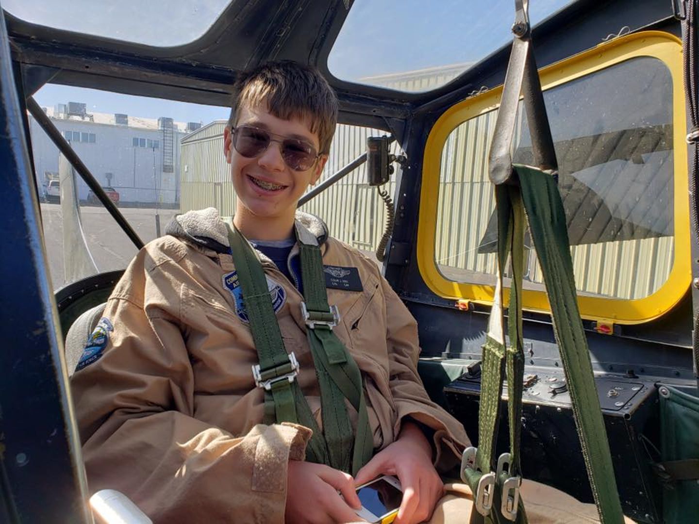 Kid in plane