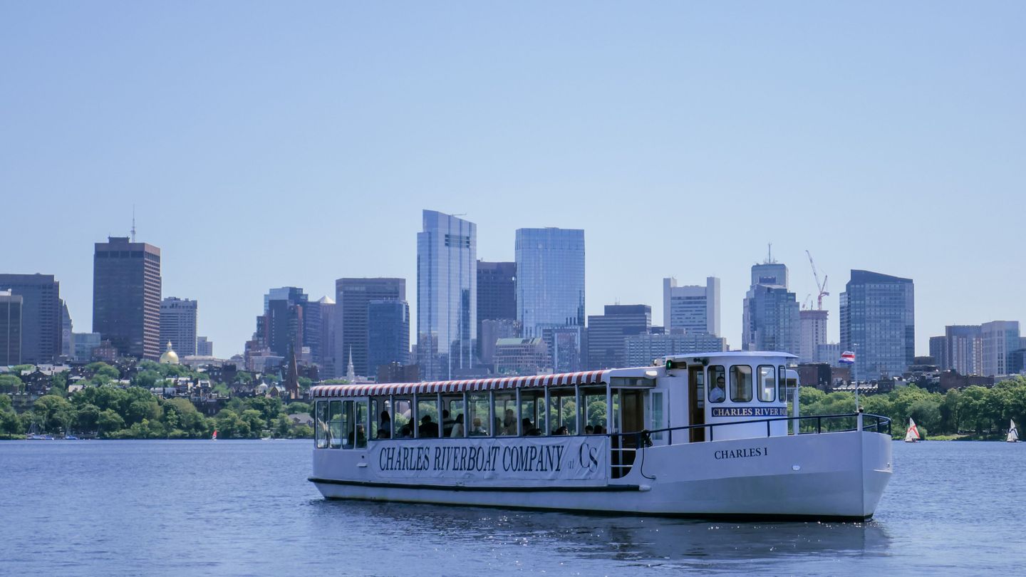 Charles River Sightseeing Cruise