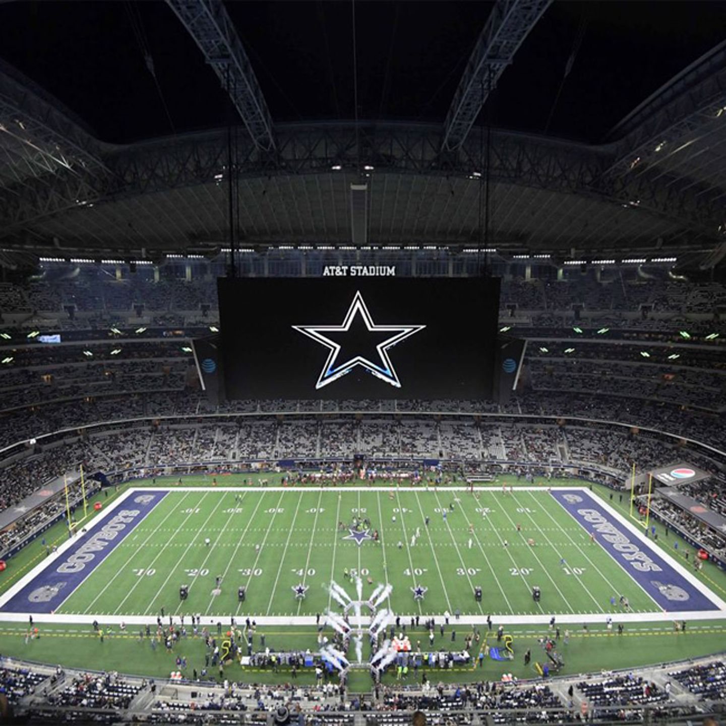 Big Screen at AT&T Stadium near Dallas