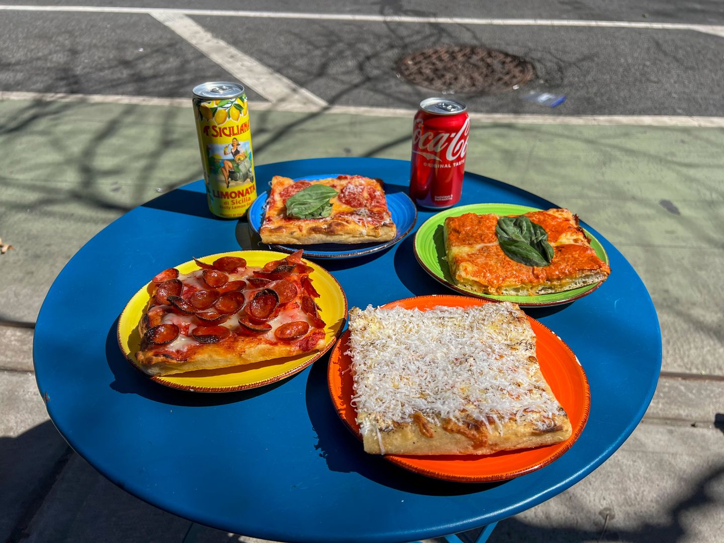 Pizza and Drinks for 2