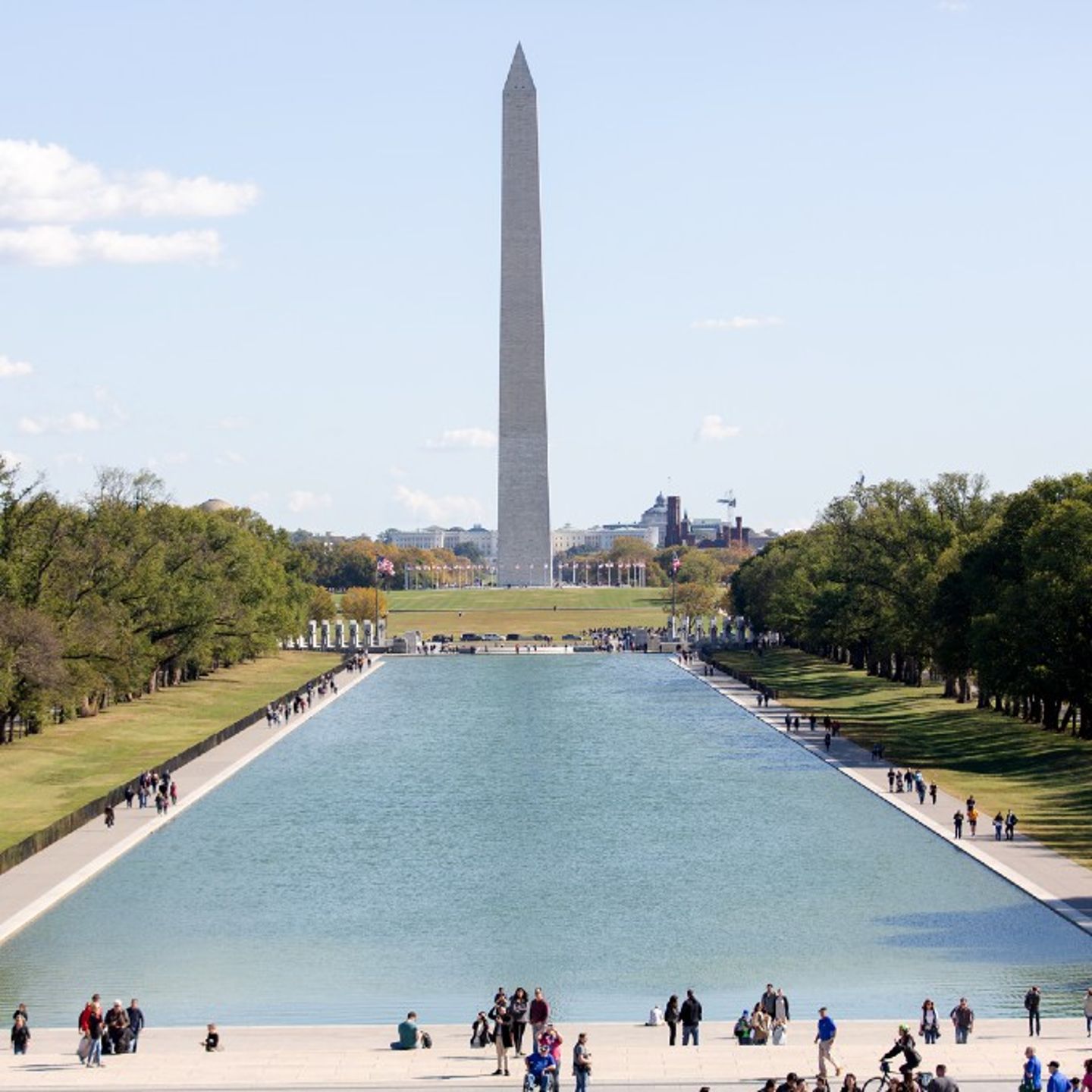 Washington Monument on Tour