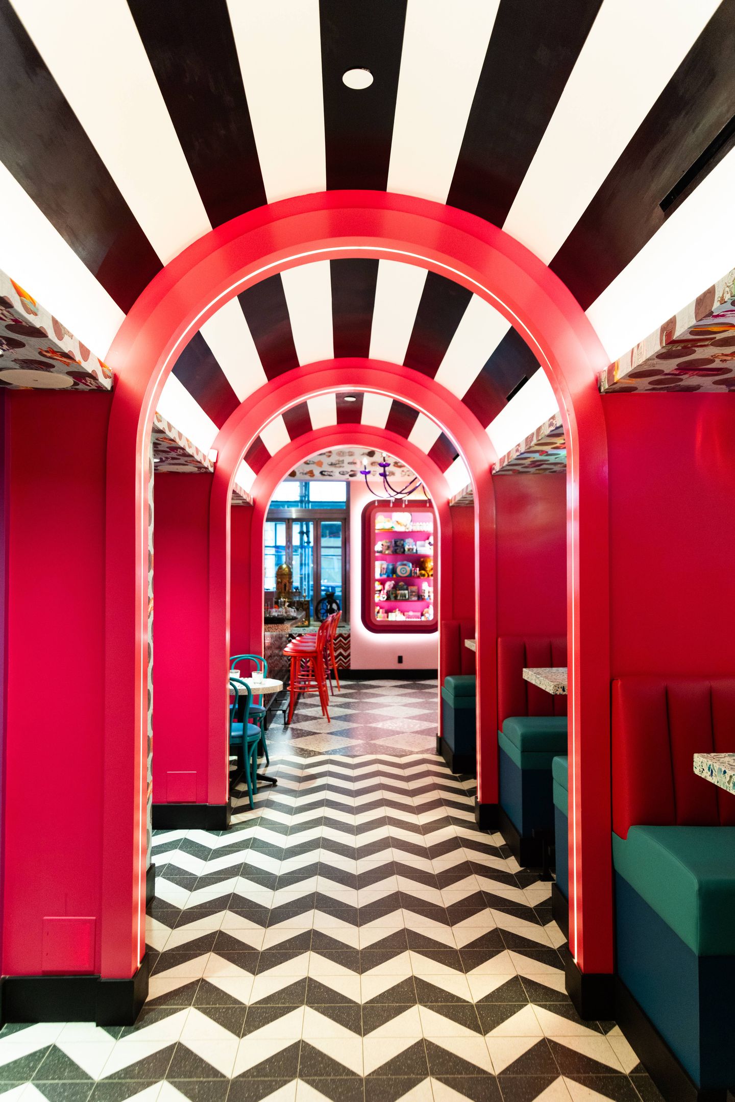 Serendipity 3 Dining