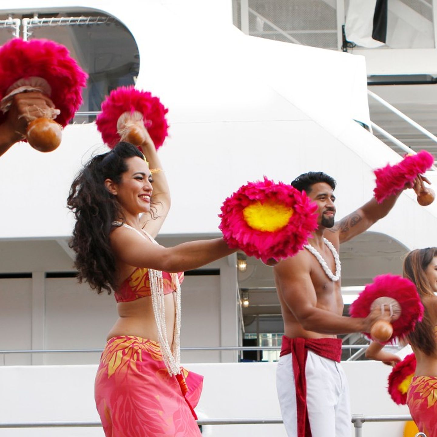 Hula Dancers