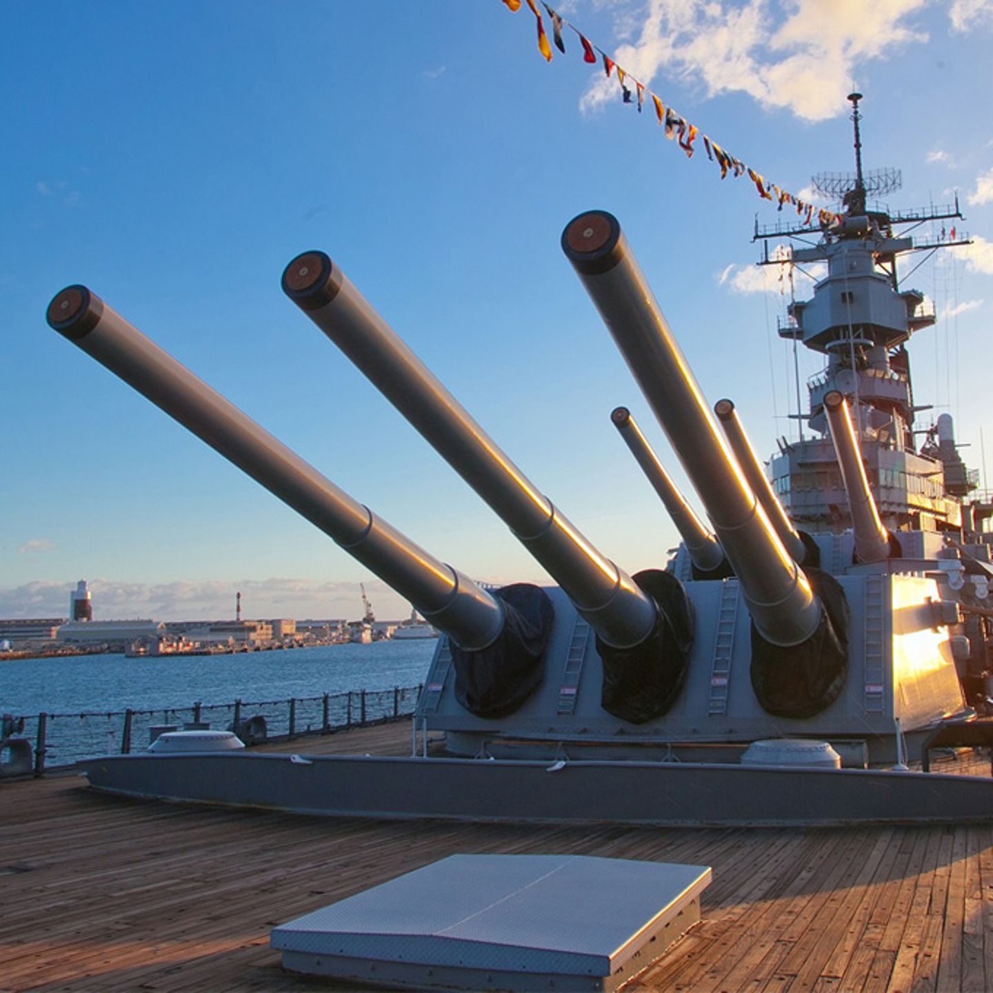 Visit the Battleship Missouri - Oahu