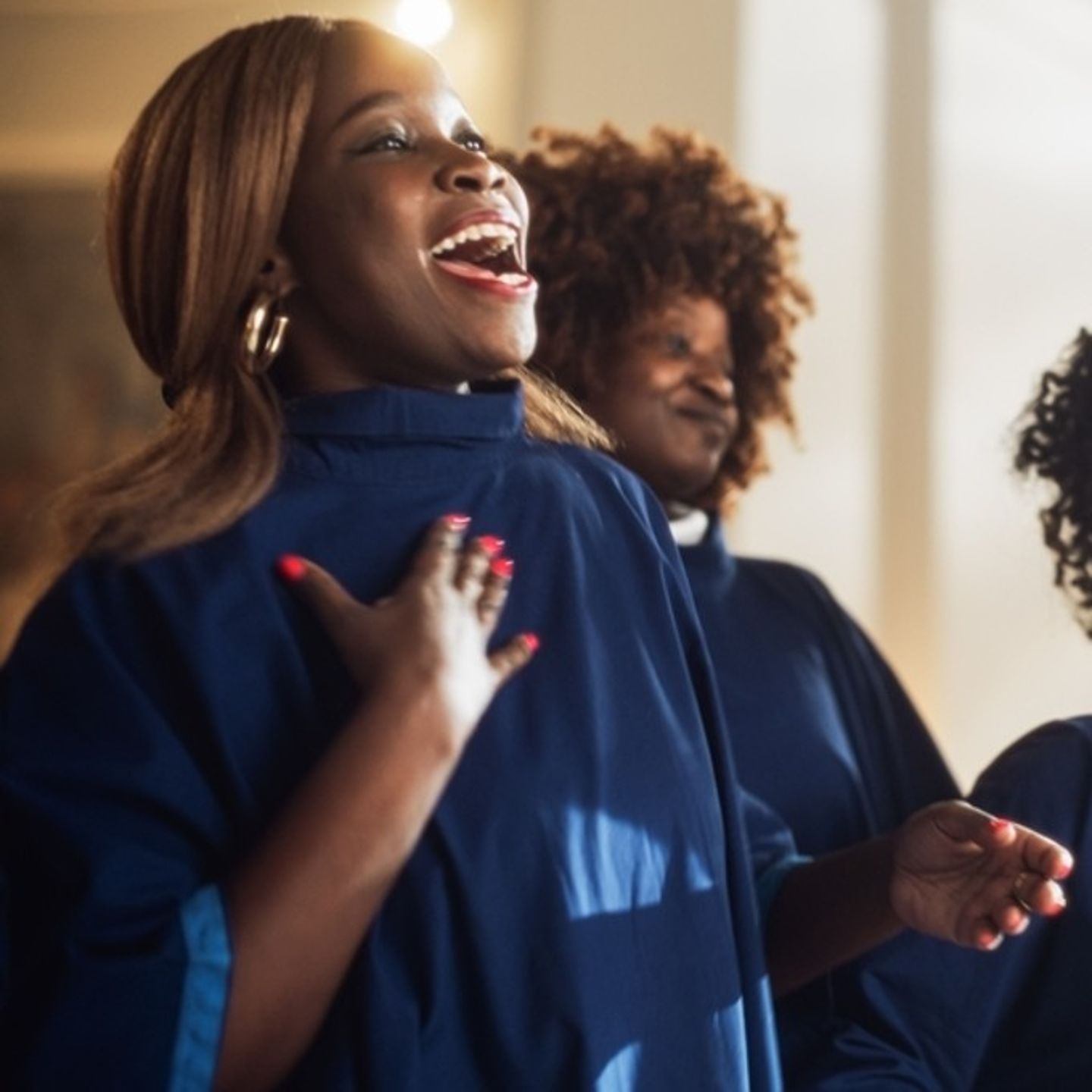 Woman singing gospel