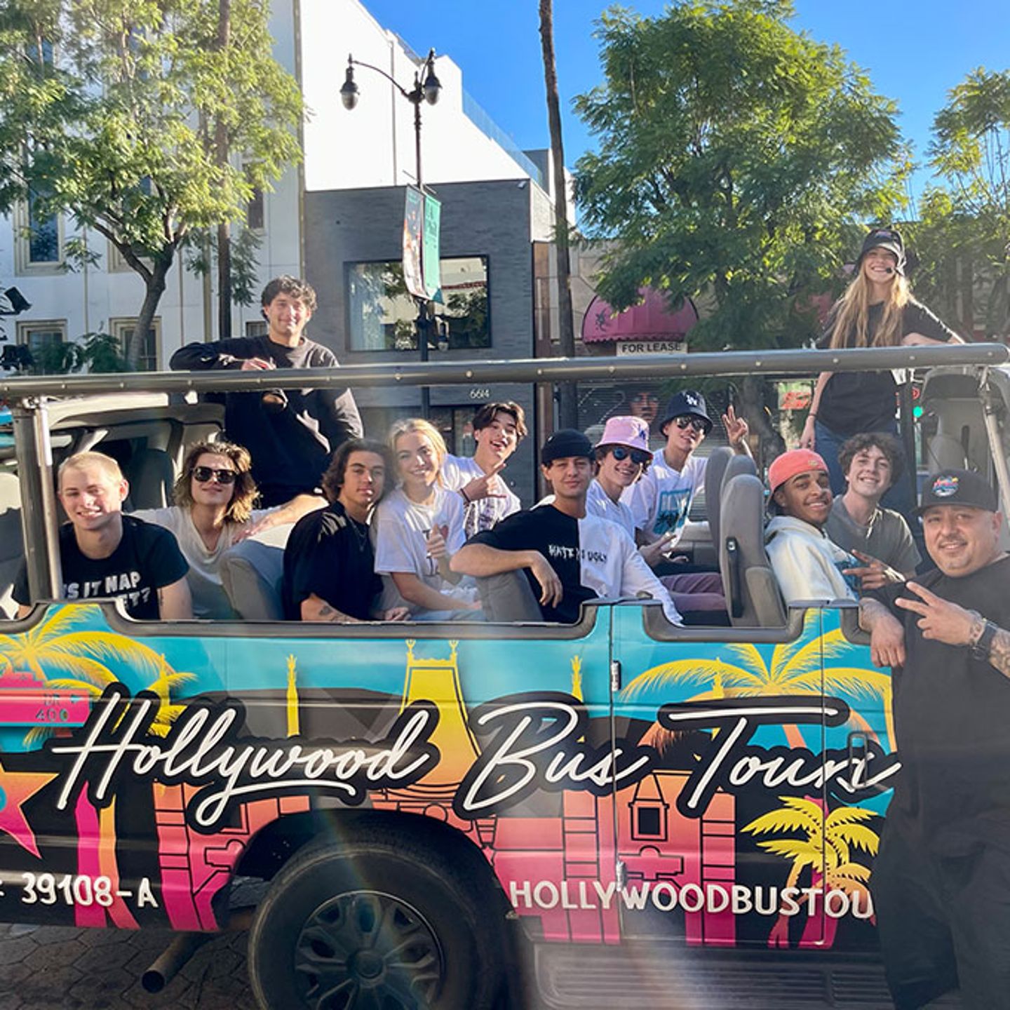Group on Celebrity Homes Tour