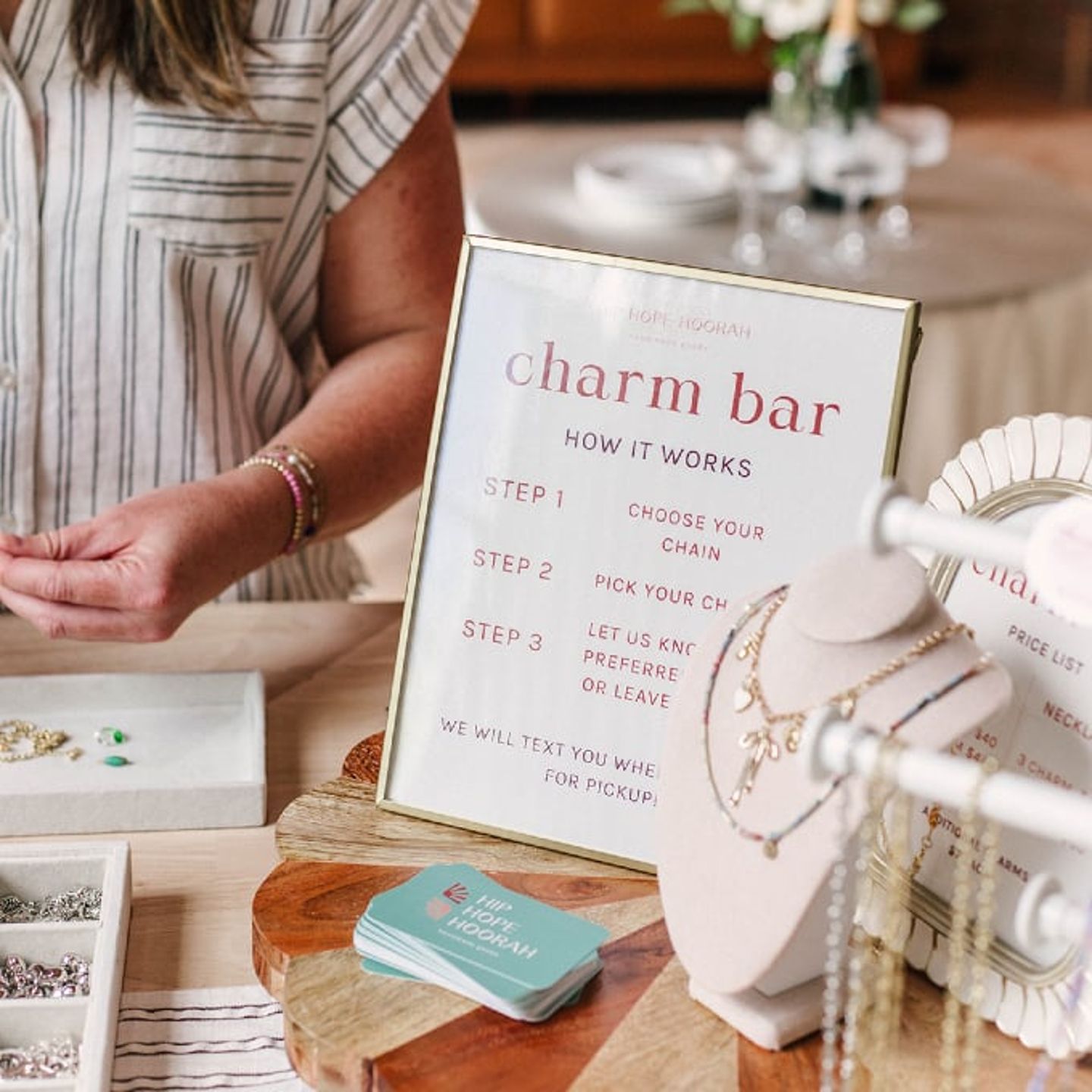 Charm bar
