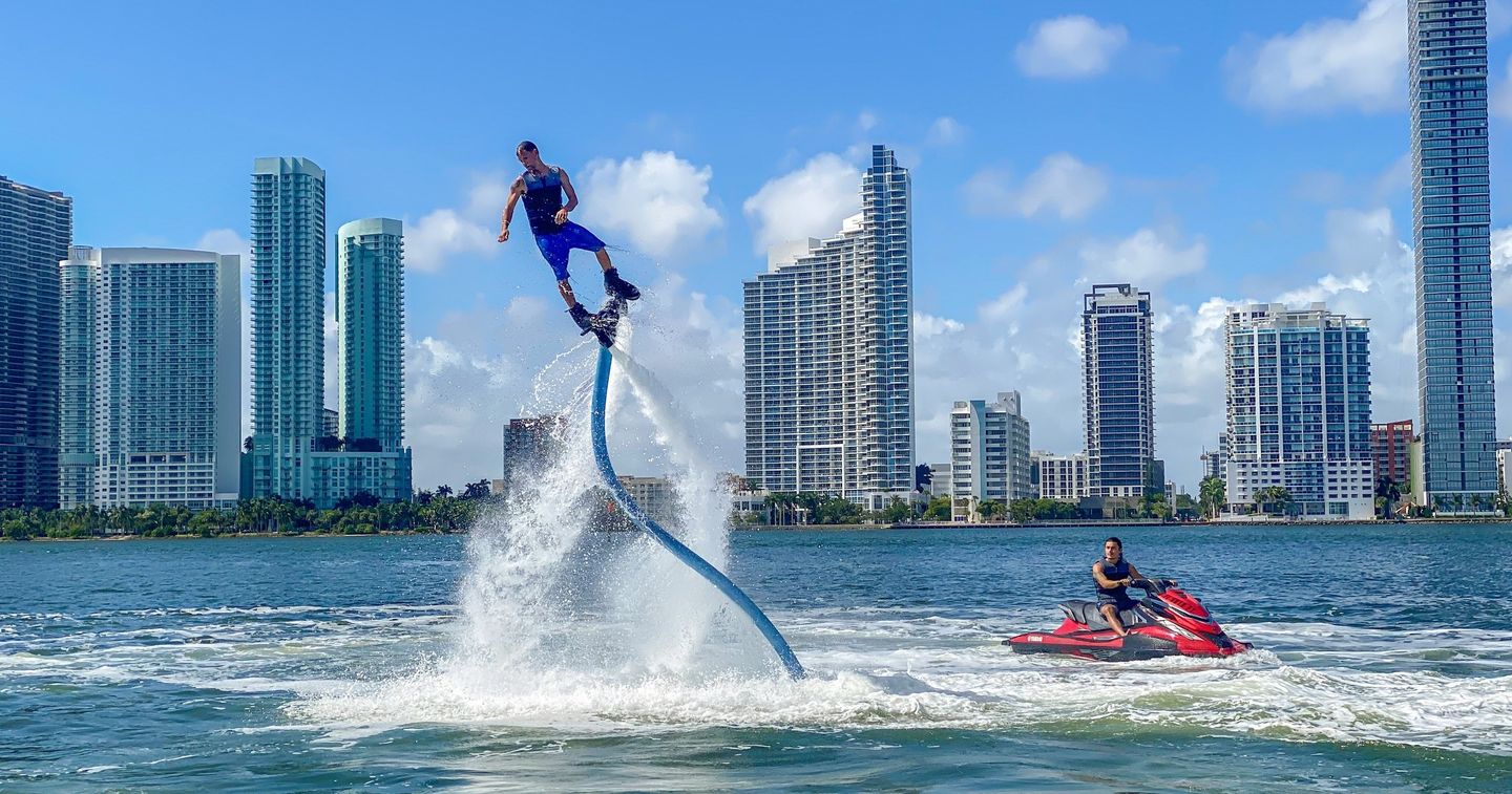 Flyboard with city