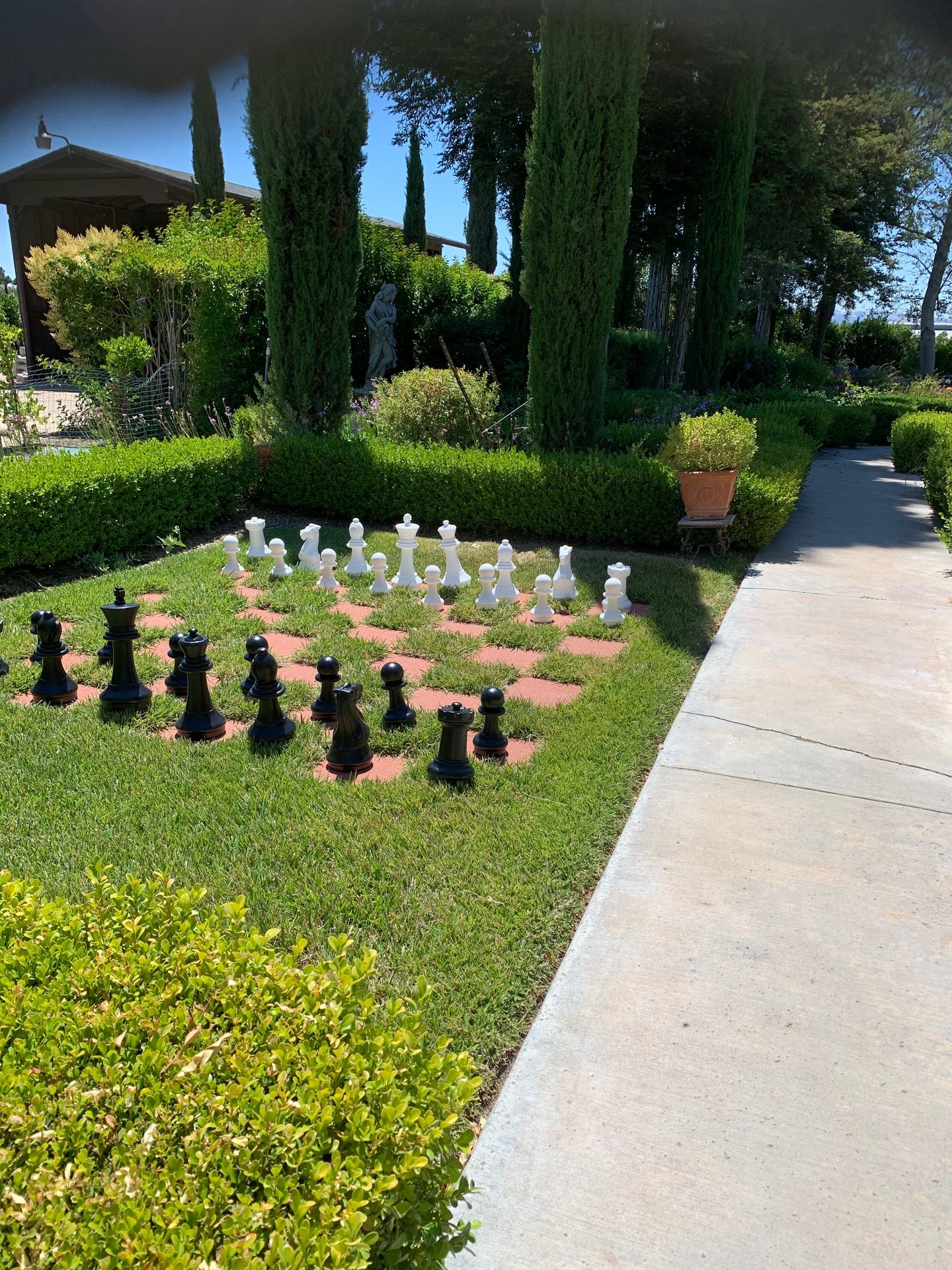 Lawn chess