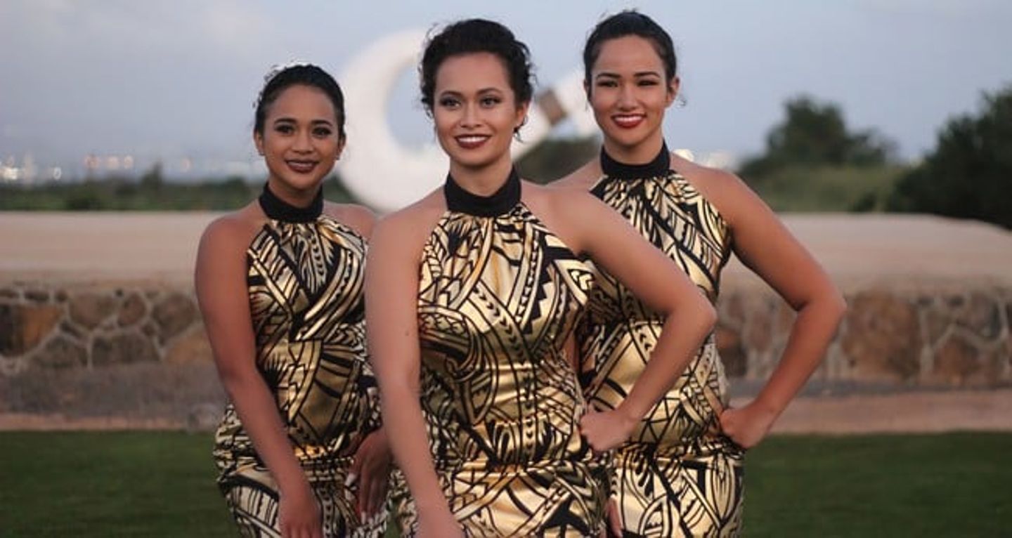 Mauka Warriors Luau Show and Buffet VIP Royal Package 1