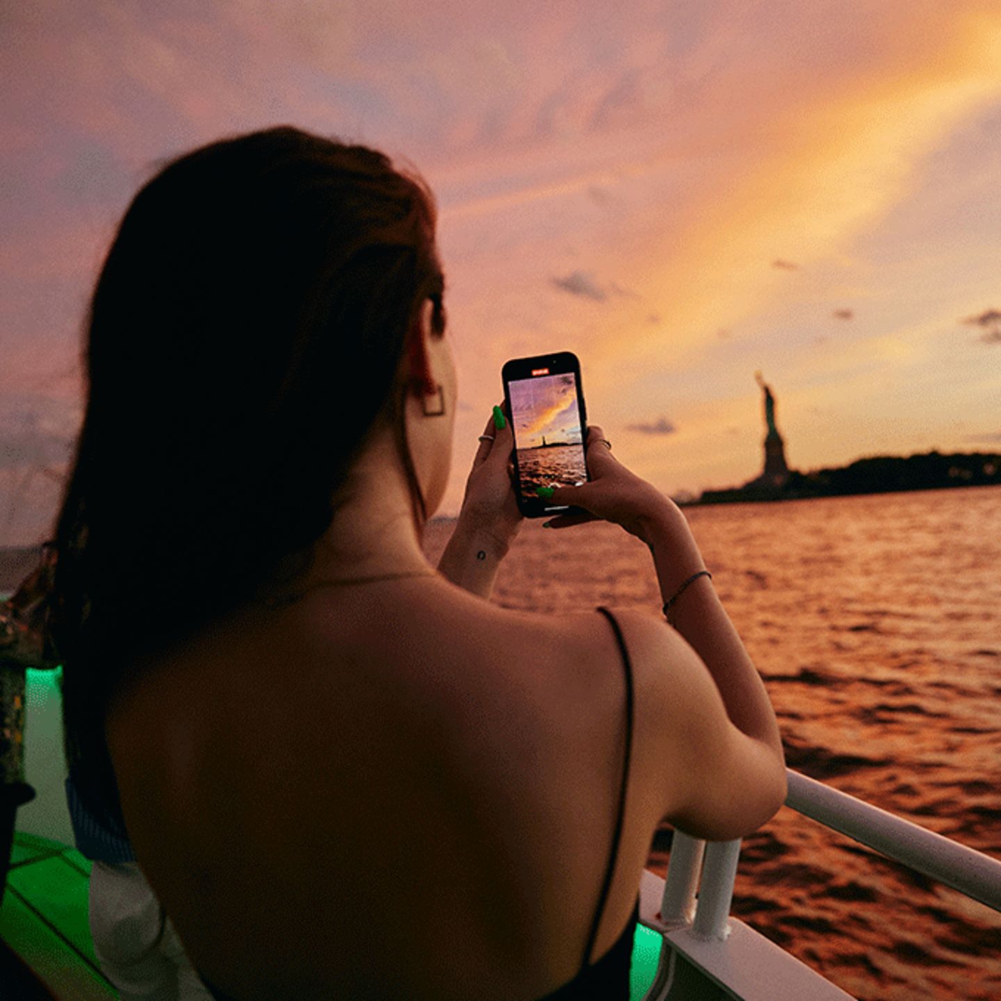 5-Course Dinner Cruise with Drinks