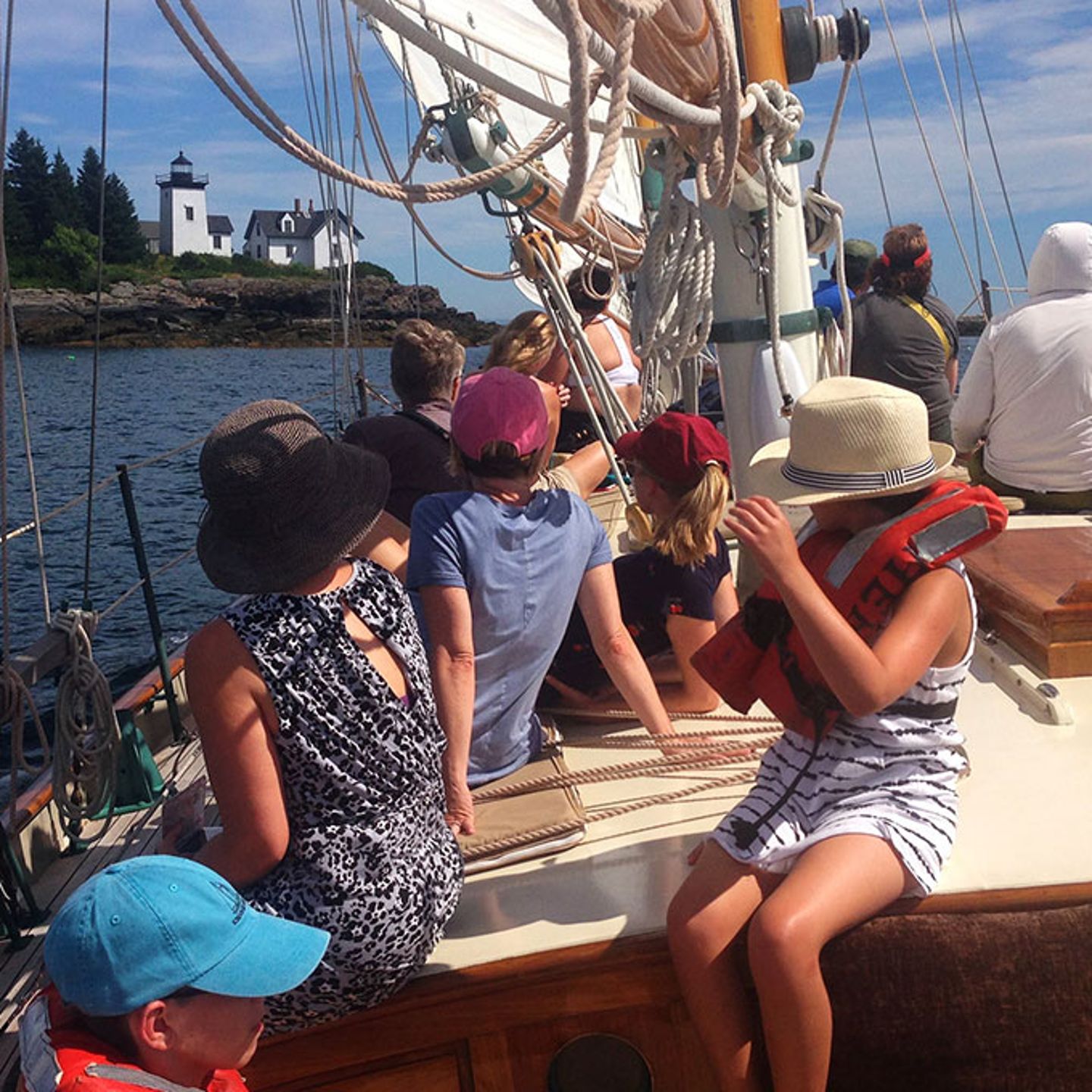 Group Sailing in Maine