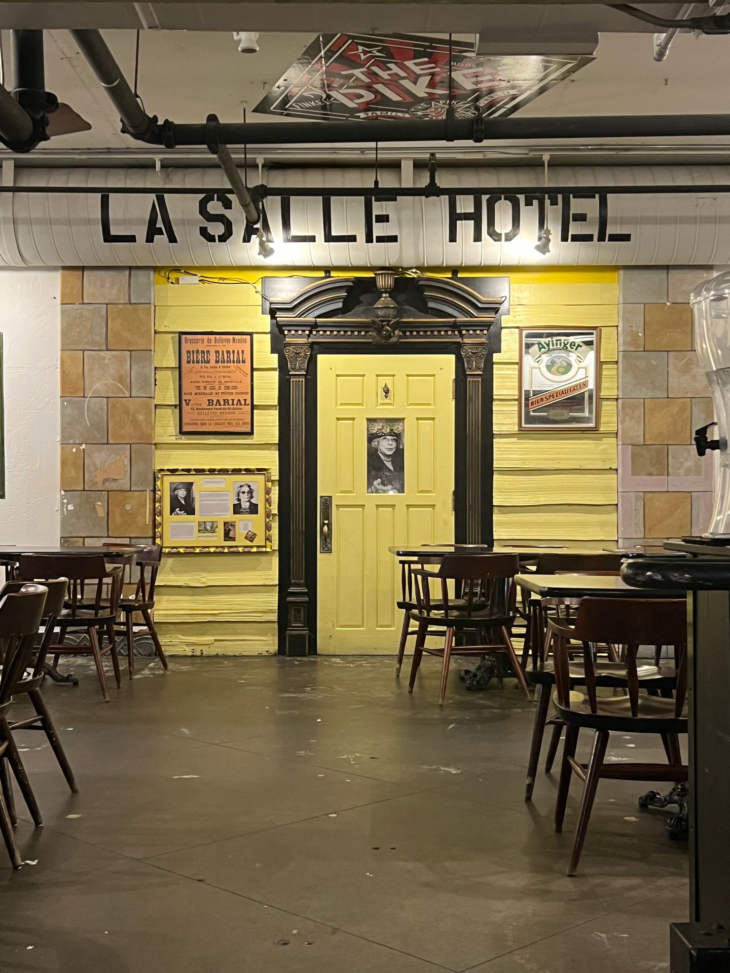 La Salle Hotel