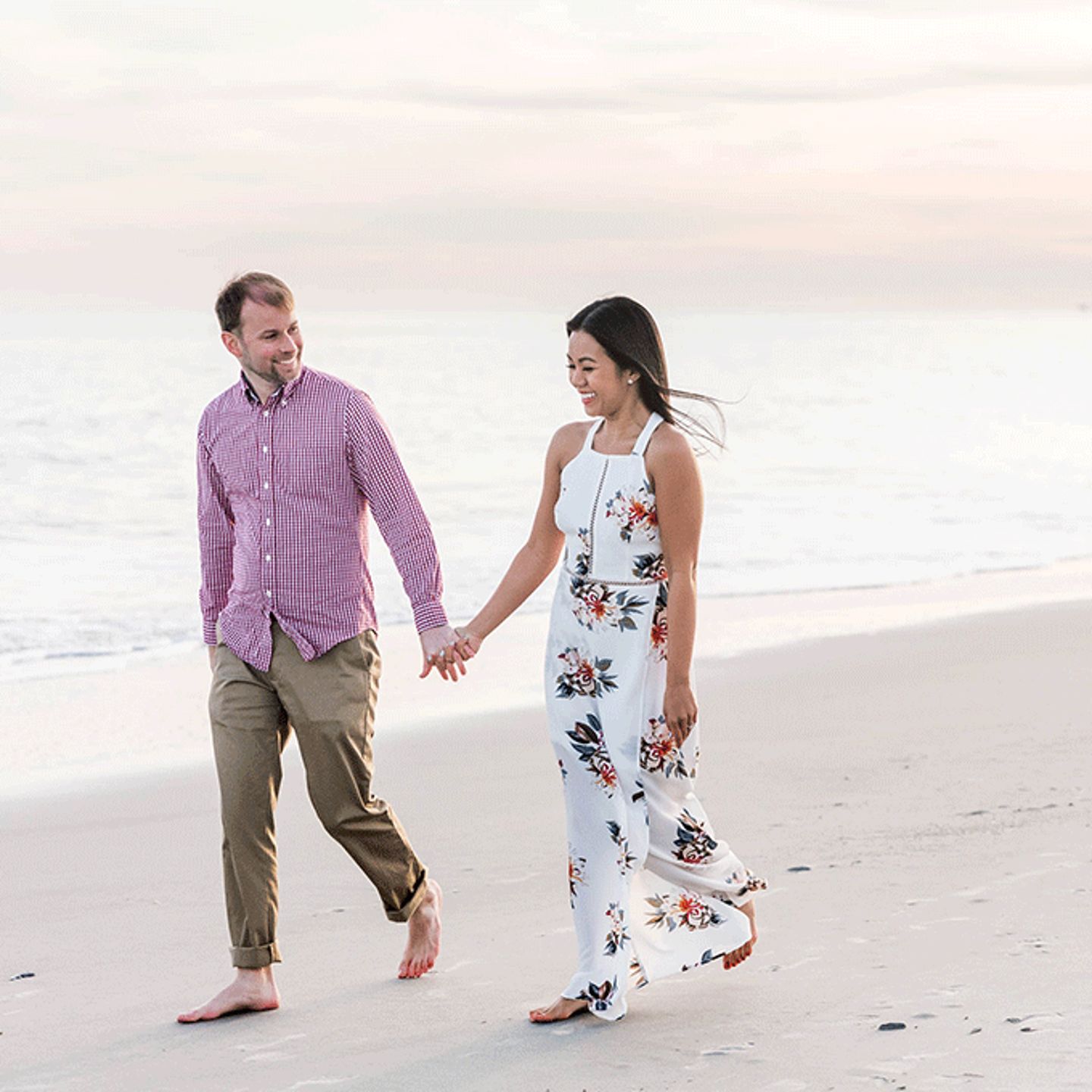 https://cdn.virgingifts.com/media/image/p/r/professional-photoshoot-experience---flytographer3-2.gif