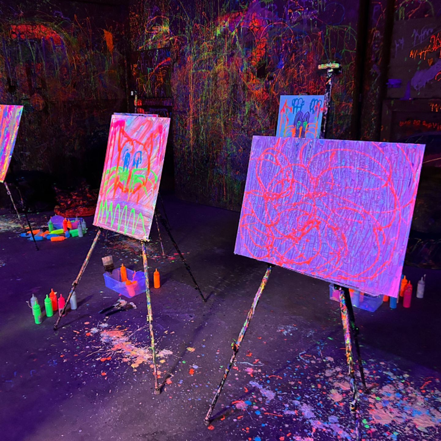 Glow in the dark splatter paint