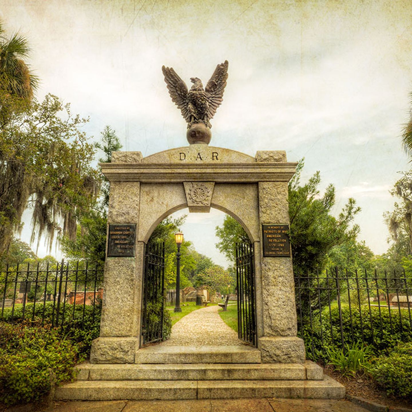 Savannah Cemetery Tour