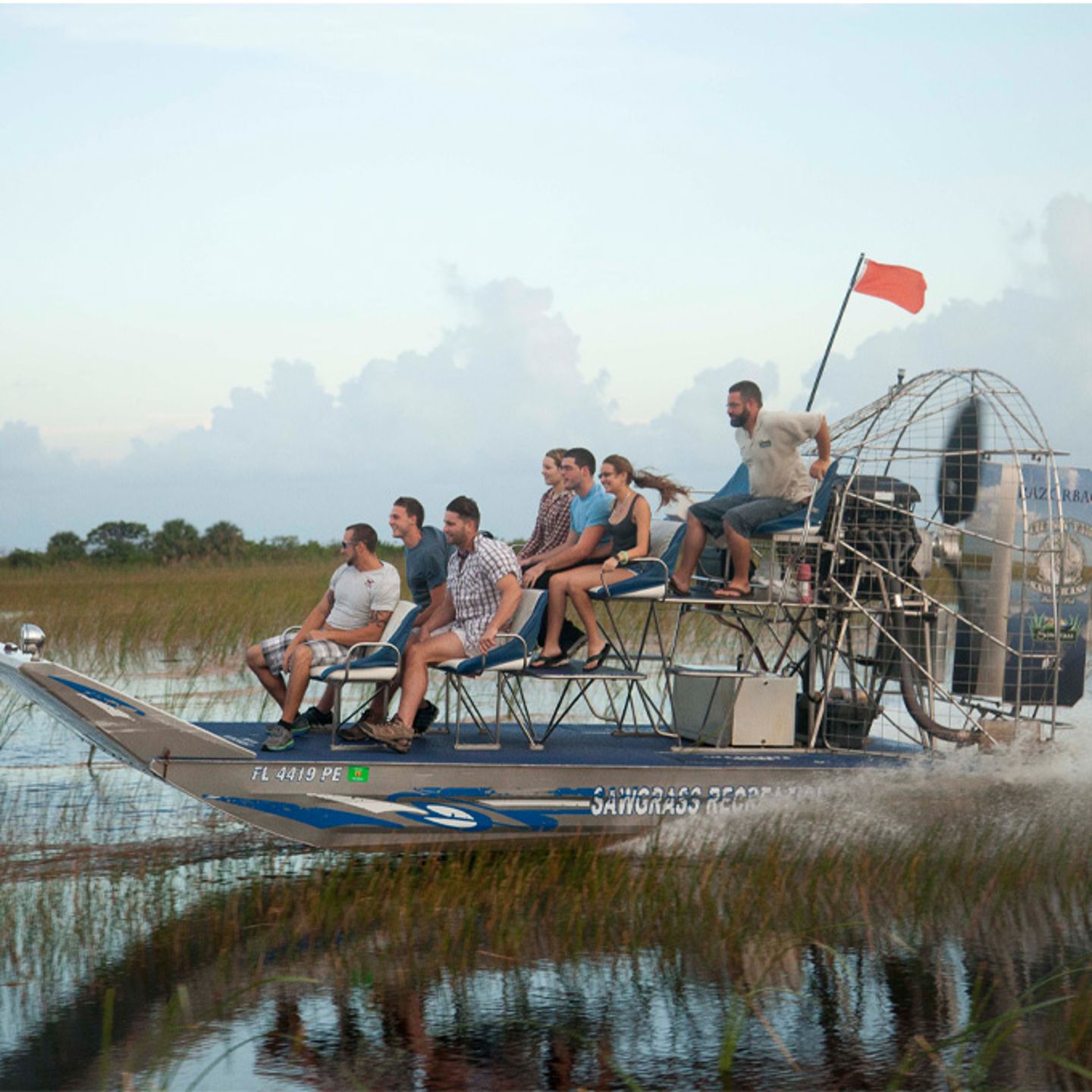 Group Cruising on Water