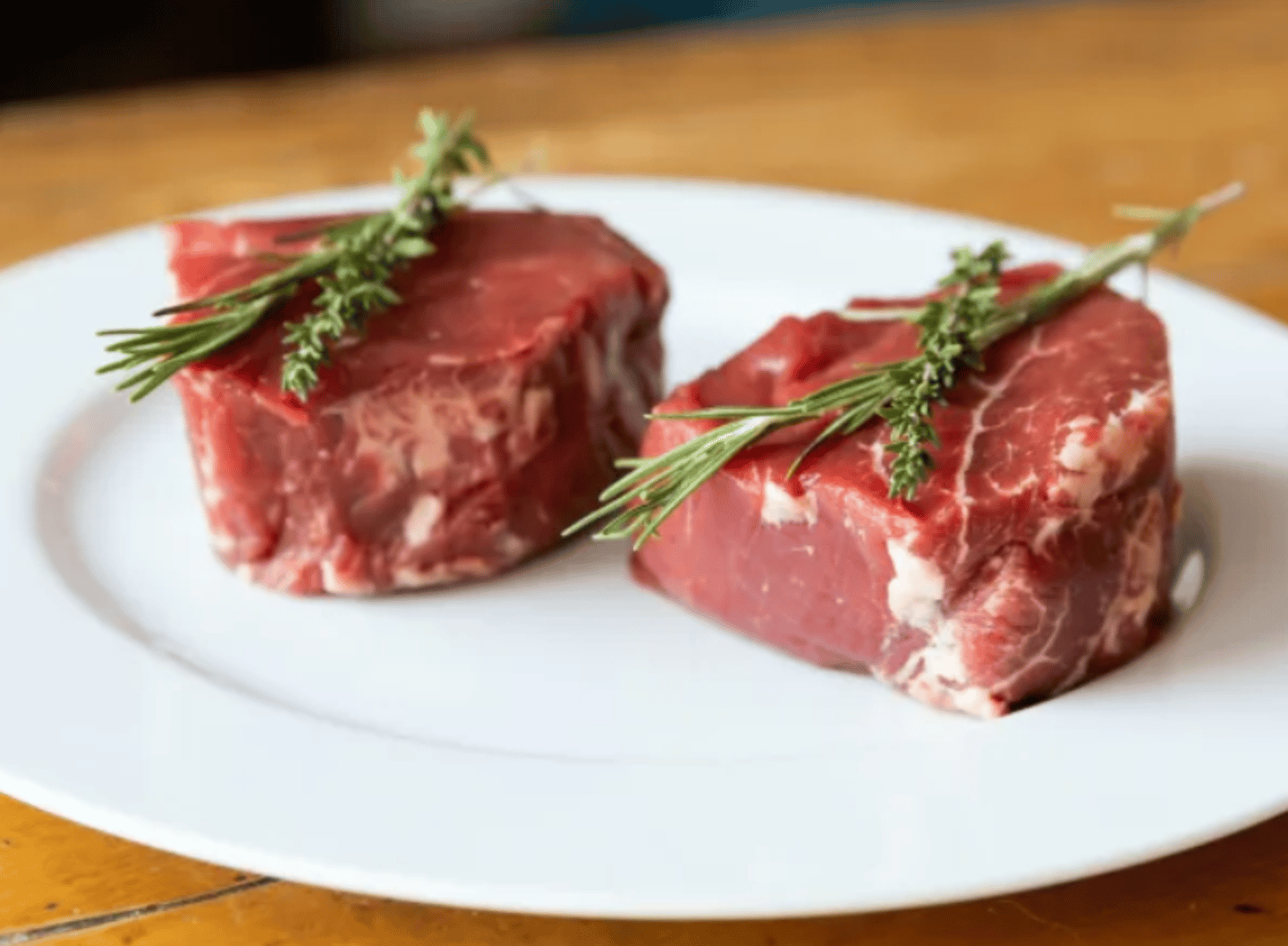 Uncooked steaks