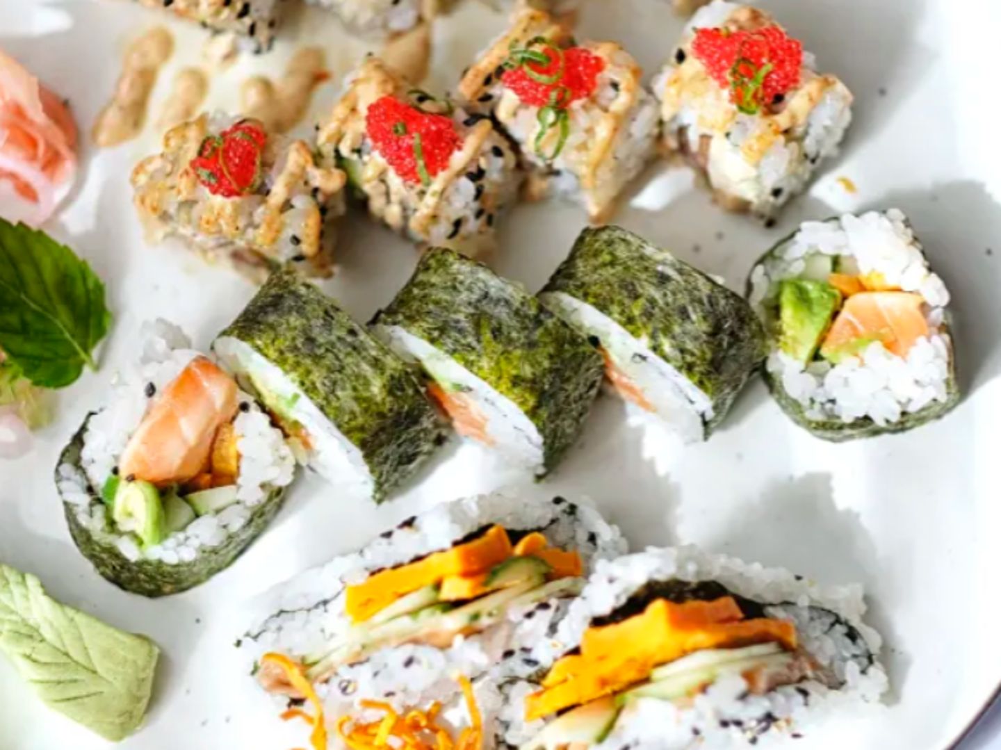 Sushi rolls