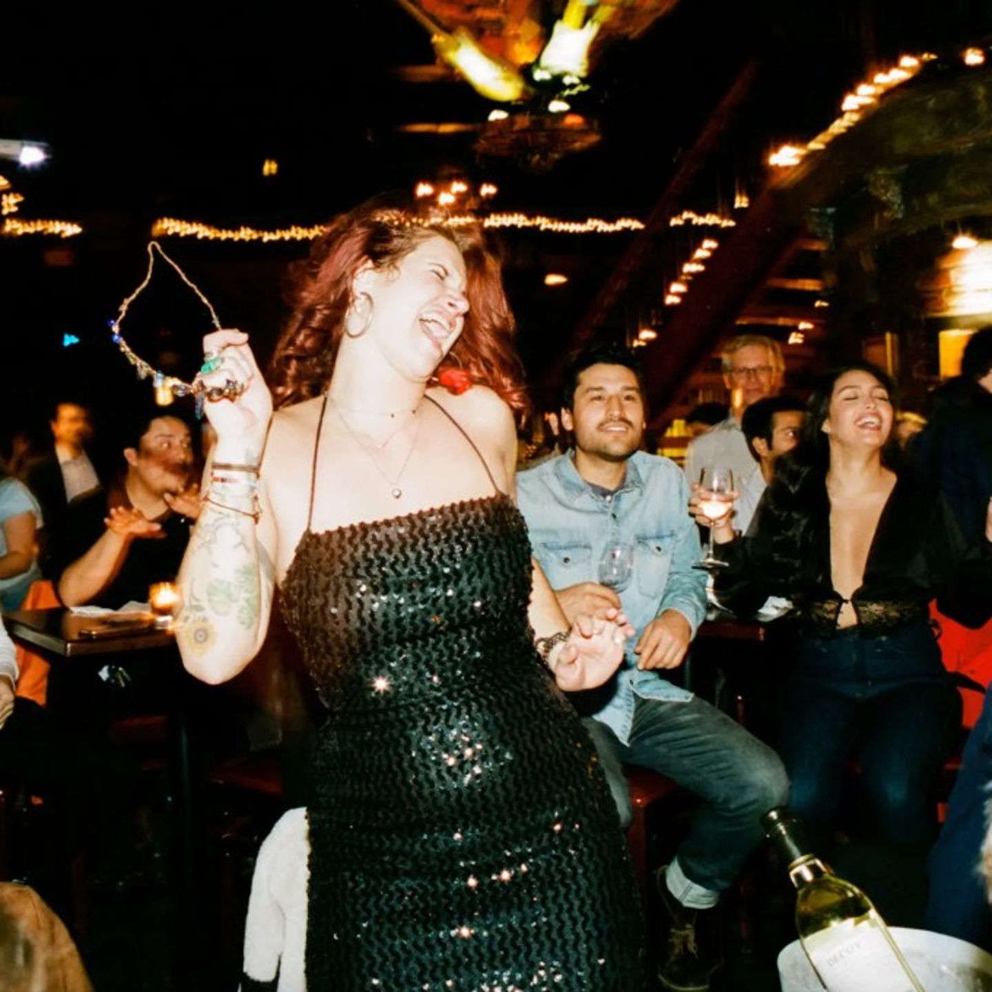 People dancing