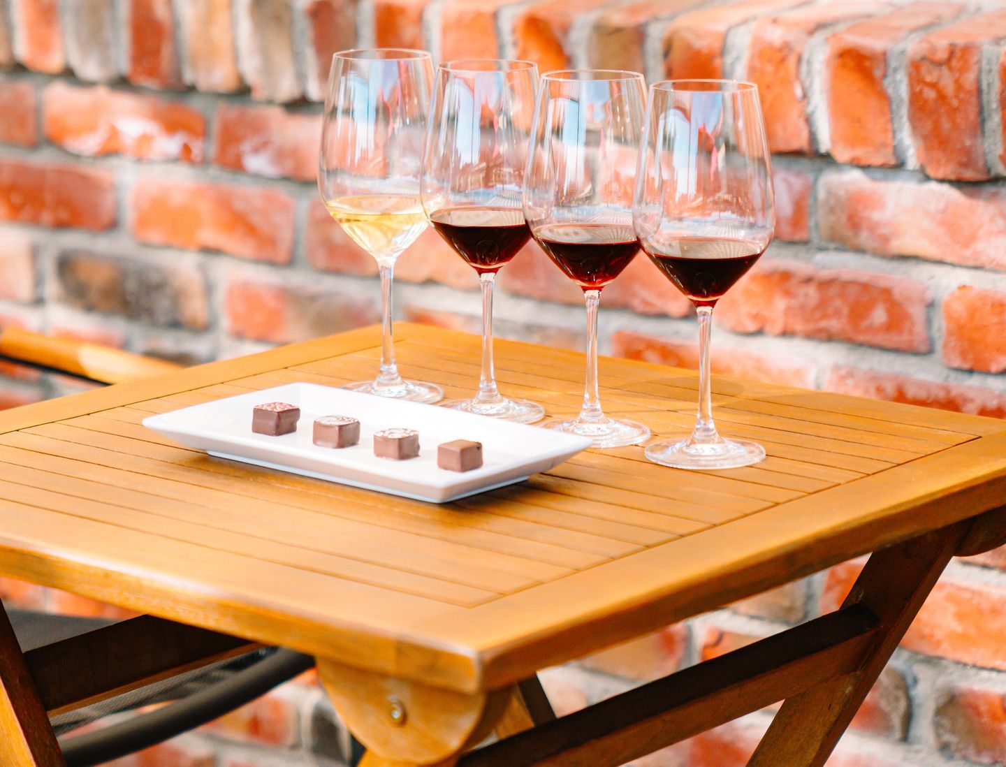 Wine and chocolate pairing