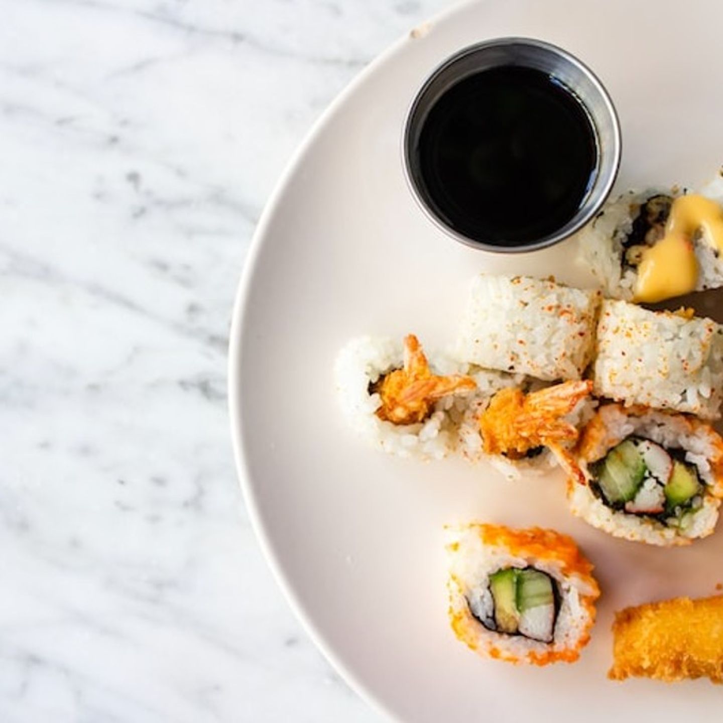 Sushi Rolls with Sauce
