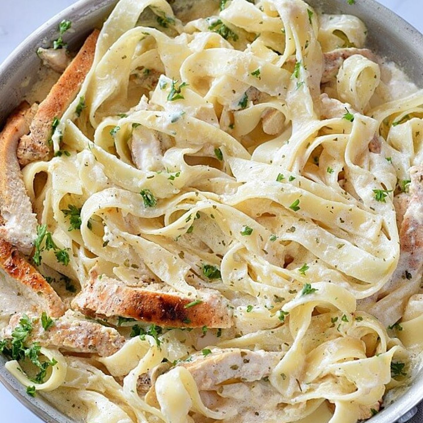 Chicken Alfredo 