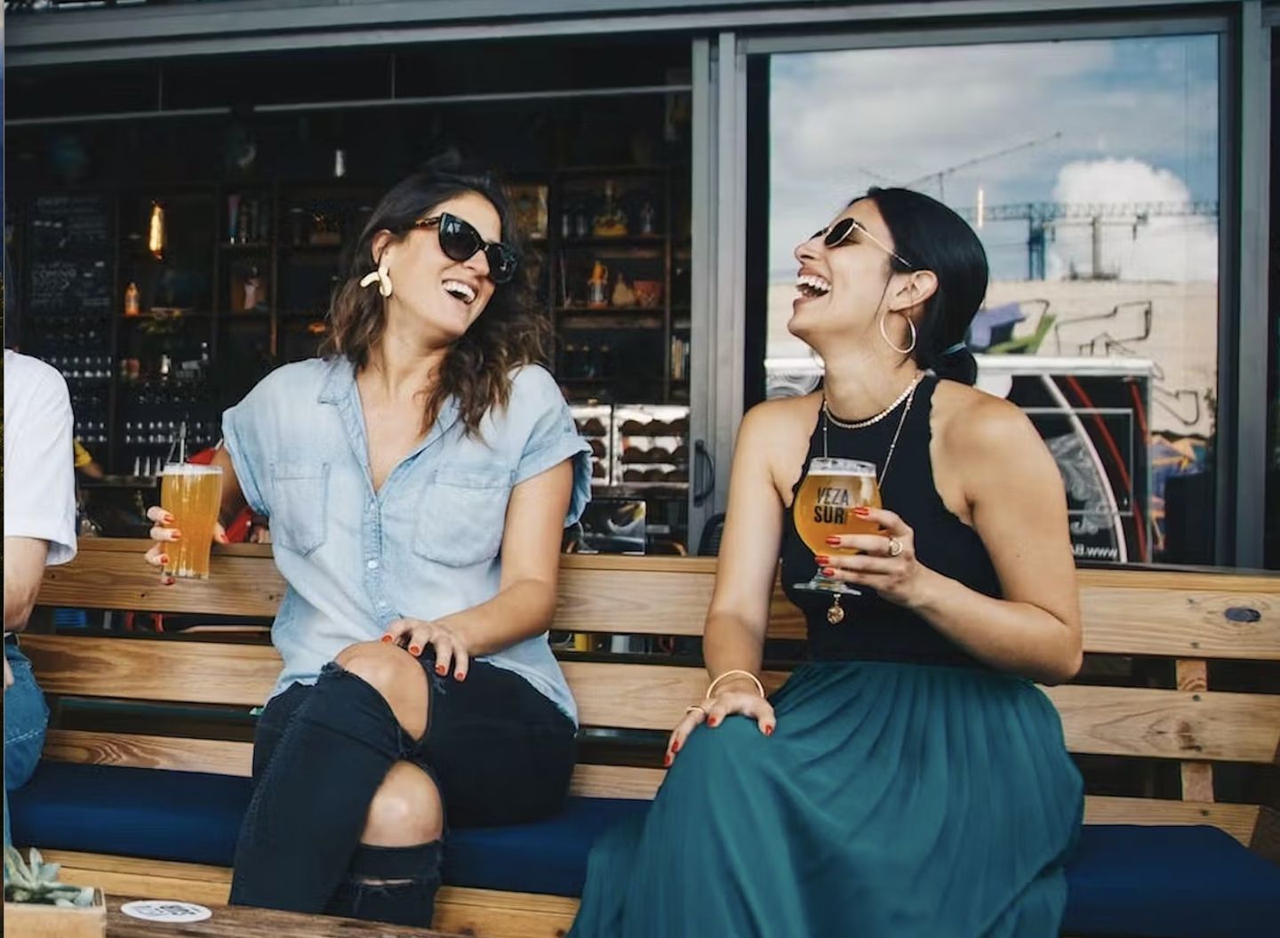 Girls Laughing On Tour