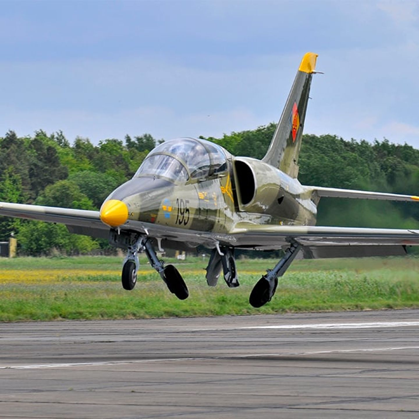 Fighter Jet Ride Experiences - Ride In a Jet - Virgin Gifts