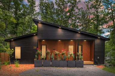 Cozy Cabin Getaway for Two with Tickets to Shenandoah Caverns