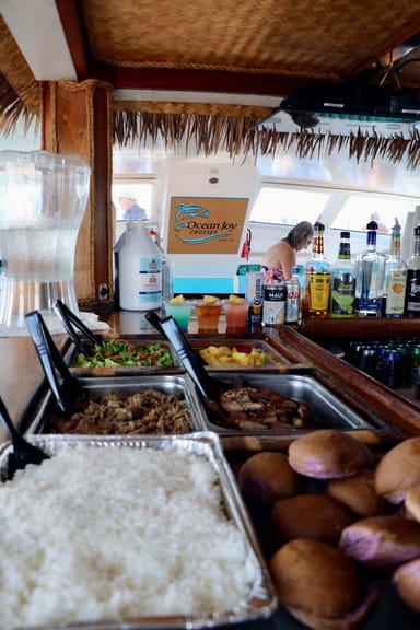 Wai’anae Coast All-Inclusive Snorkeling Cruise and Buffet for Two