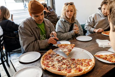 Lower East Side and Nolita Pizza Tour in New York City
