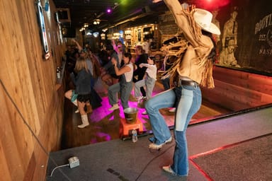 Beginner Friendly Line Dancing Lesson