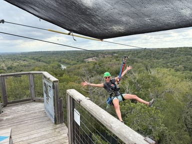 Lost Pines Full Zipline Tour