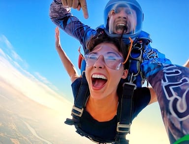 Tandem Skydive Over Niagara Falls
