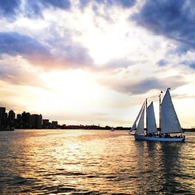 Boston Harbor 1.5-Hour Day Sail on a Schooner Adirondack