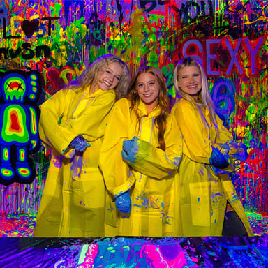 Glow-in-the-Dark Art Room Painting Experience