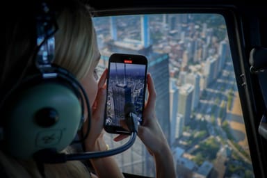 City to Shoreline Helicopter Tour in Chicago