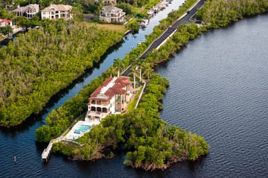 Fort Myers Beach Helicopter Tour and Scenic Cruise