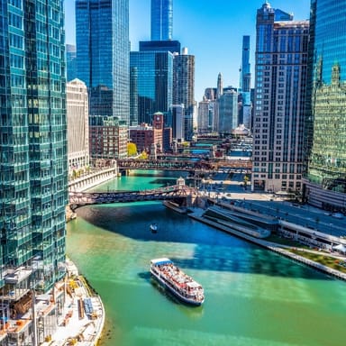 Chicago River 75-Minute Architecture Cruise From Michigan Avenue